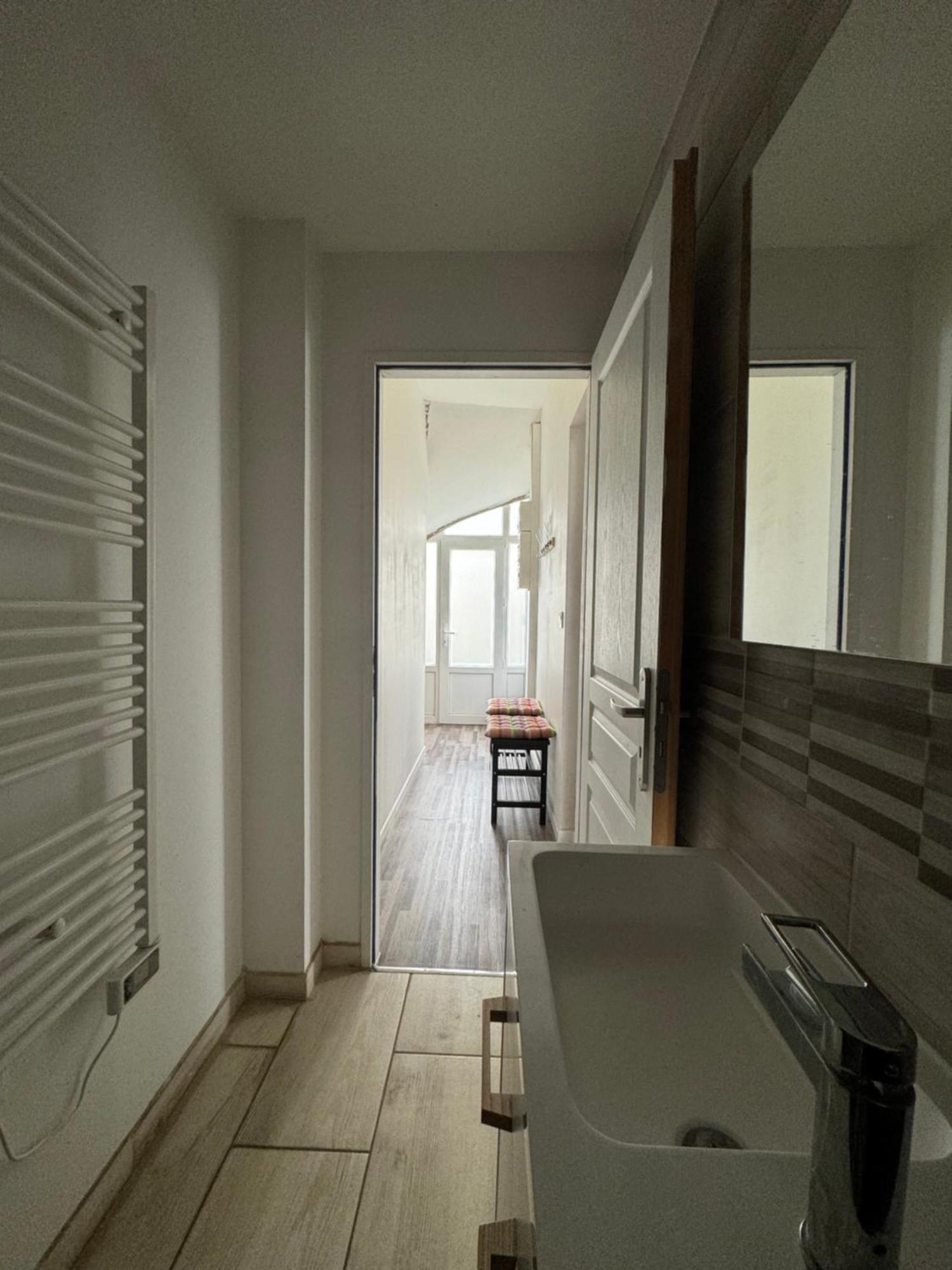 Philomene Apartamento Romilly-sur-Seine Exterior foto