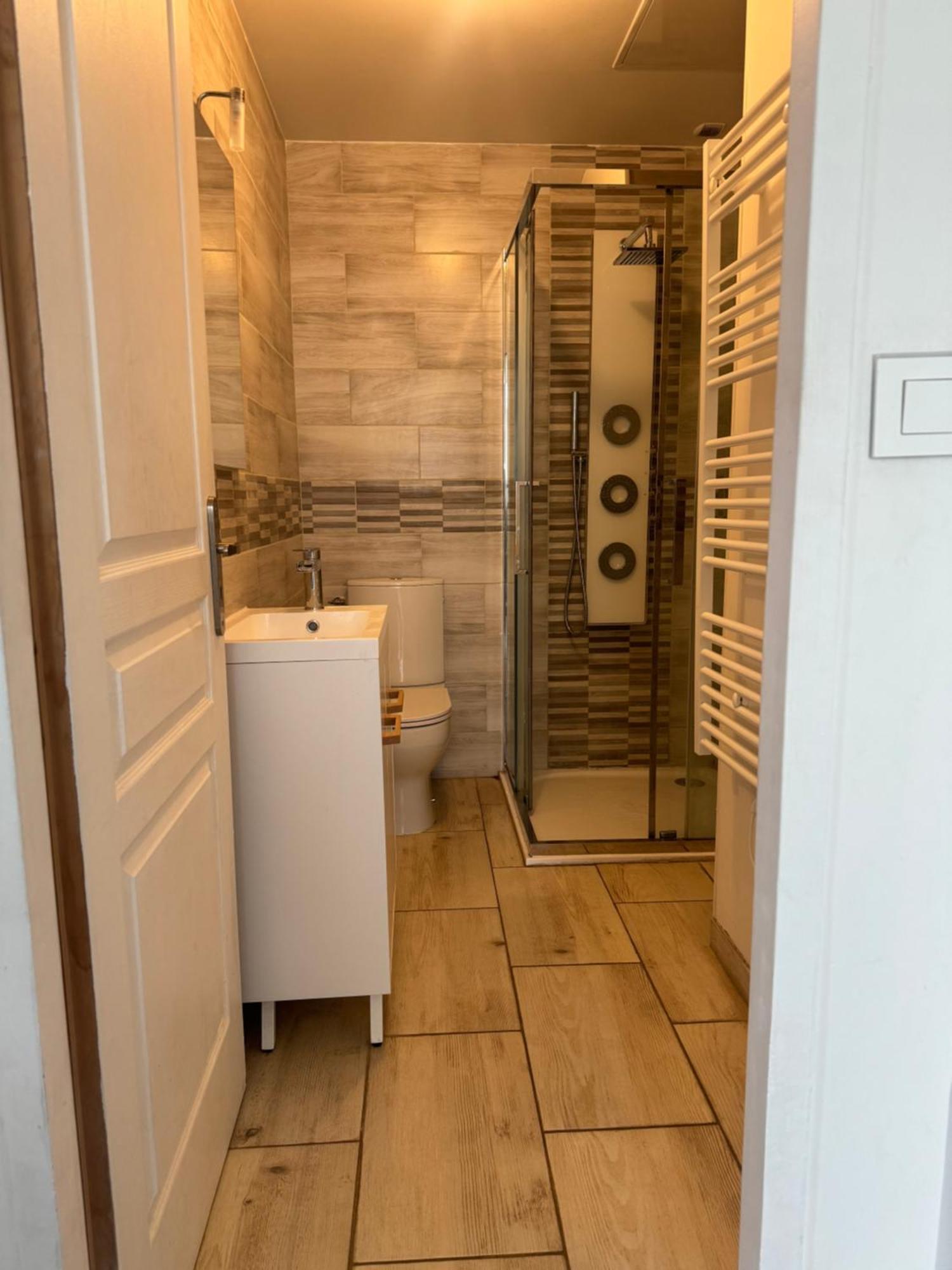Philomene Apartamento Romilly-sur-Seine Exterior foto