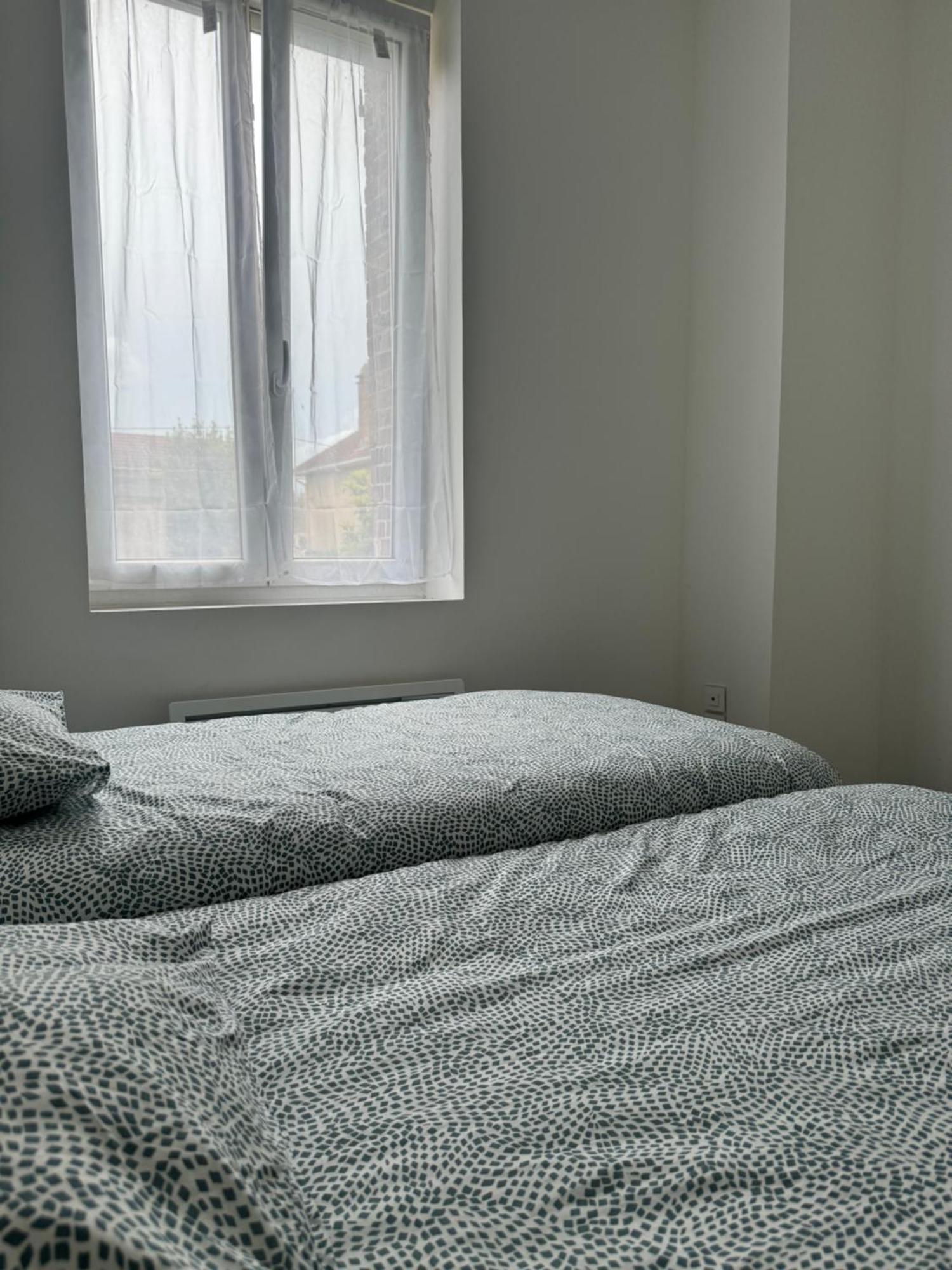 Philomene Apartamento Romilly-sur-Seine Exterior foto